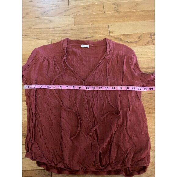 Mason & Belle Women's Rust Long Sleeve Crinkle v-neck rayon Blouse Size Large - Picture 4 of 8